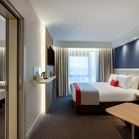 Express & - Rives De Vesle By Ihg Hotel 4*