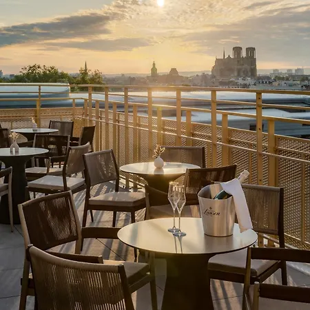 Express & - Rives De Vesle By Ihg Hotel